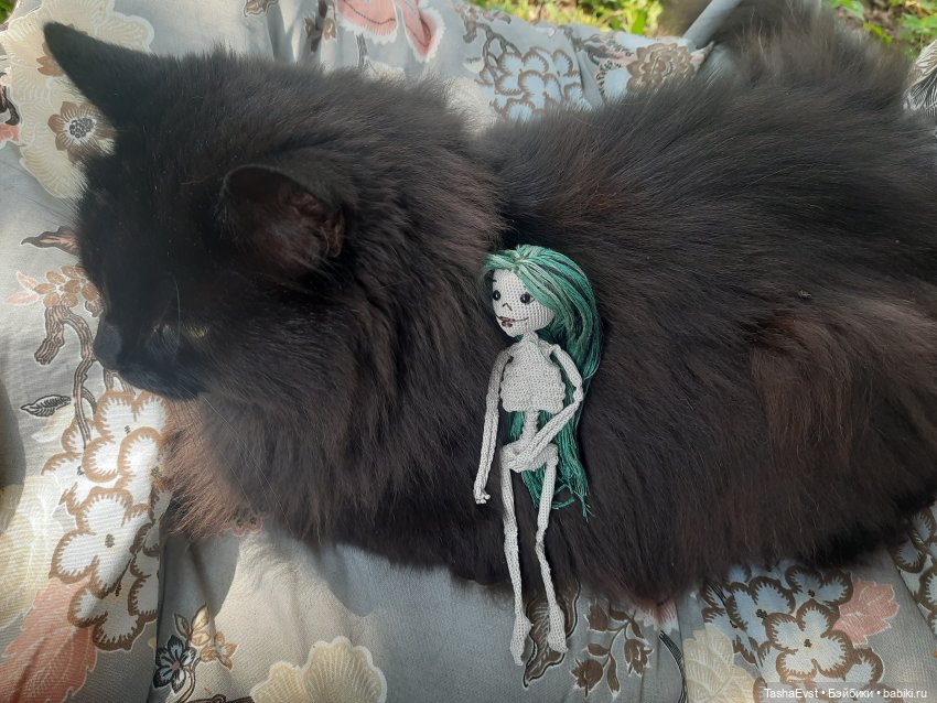 Мой скелетик 💀 — Вязаные игрушки и амигуруми: крючком (фото 7)