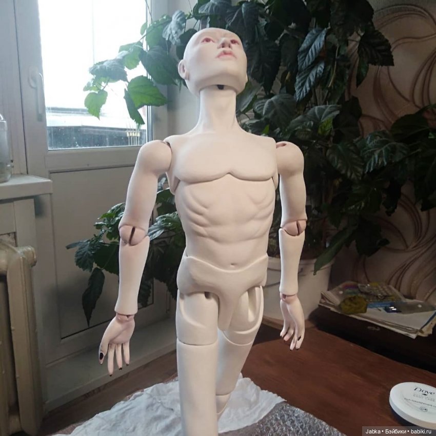 кукла Тристан Пилигрим, Автор Жабка