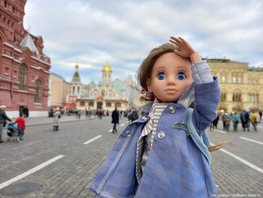 Мирэя и осенняя Москва — Российские куклы Весна (фото 3)
