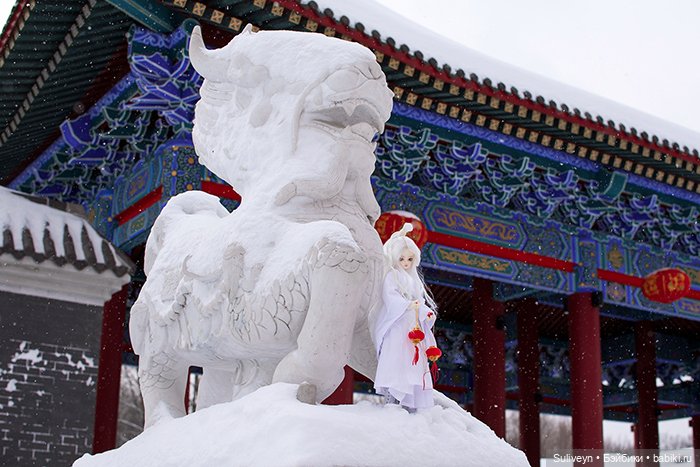 Эмин и Жоэ в зимнем парке (фото 8)