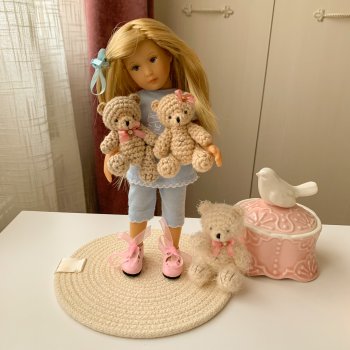 Куколка и медвежата