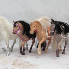 Дошади (конь, лошадь) Lory by Battat