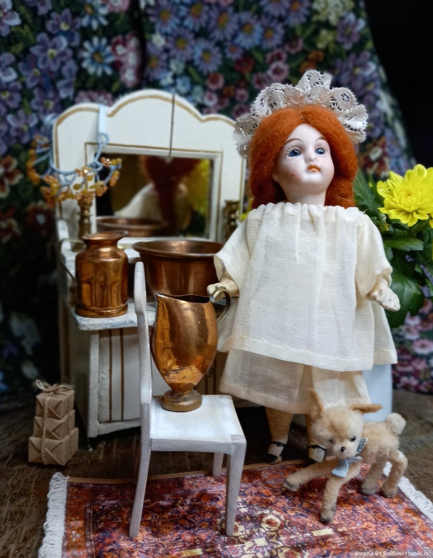 Утренний туалет — Антикварные куклы Mignonette (Миньонетта): карманные