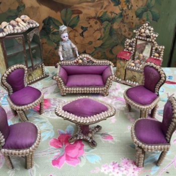 Антикварная мебель для  mignonette