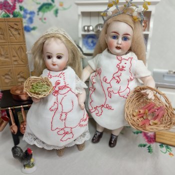 Готовим вместе с Гюльденштедтией фон Монфиллой пирог со спаржей и варенье из ревеня