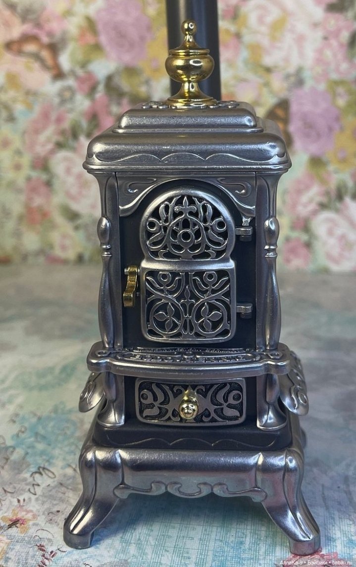 Антикварные печи для кукольных домиков (фото 3)