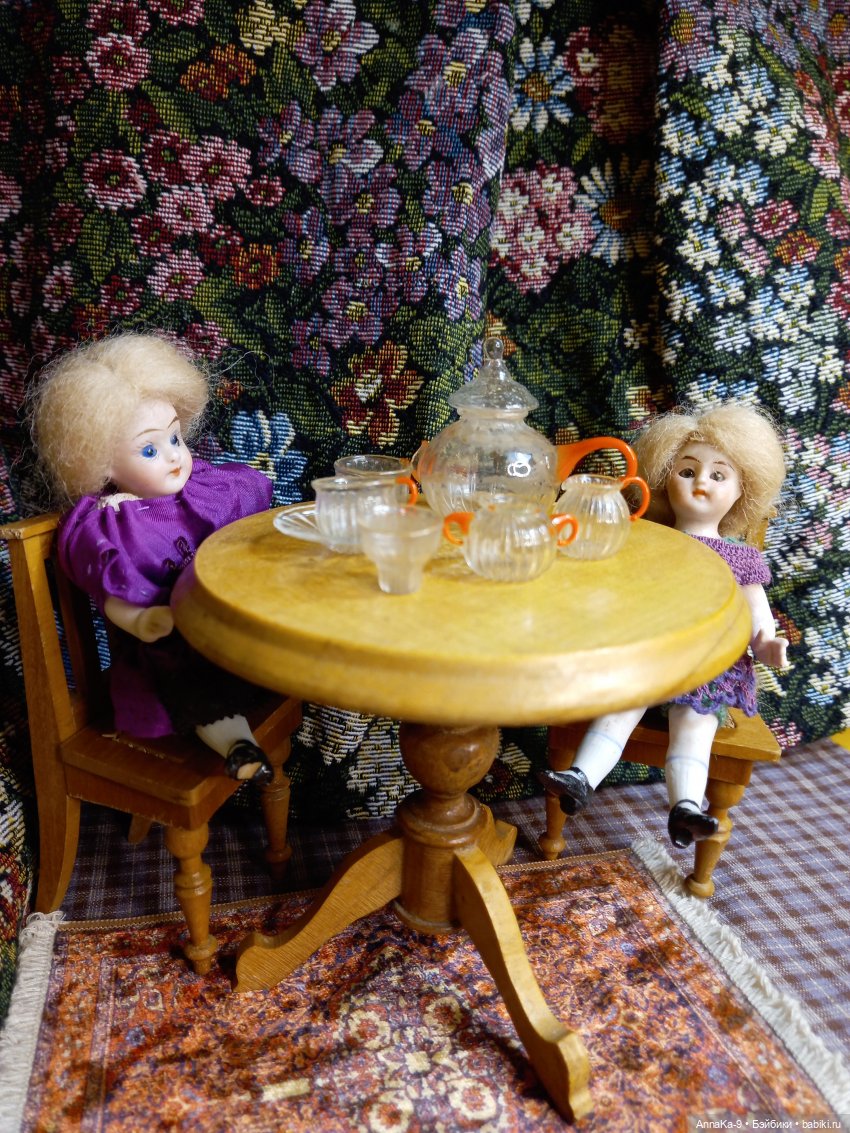 Антикварные кукольные сервизы из стекла (фото 6)