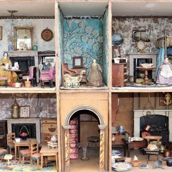 Антикварные домики