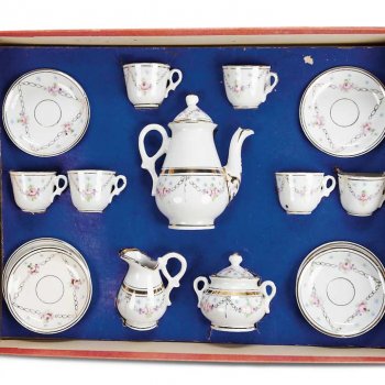 Столовые сервизы