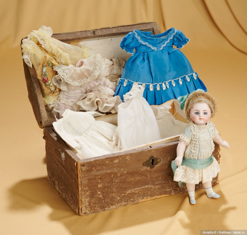Сложный выбор | Бэйбики Сложный выбор — Антикварные куклы Mignonette (Миньонетта): карманные