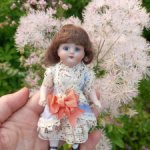 Антикварная кукла mignonette