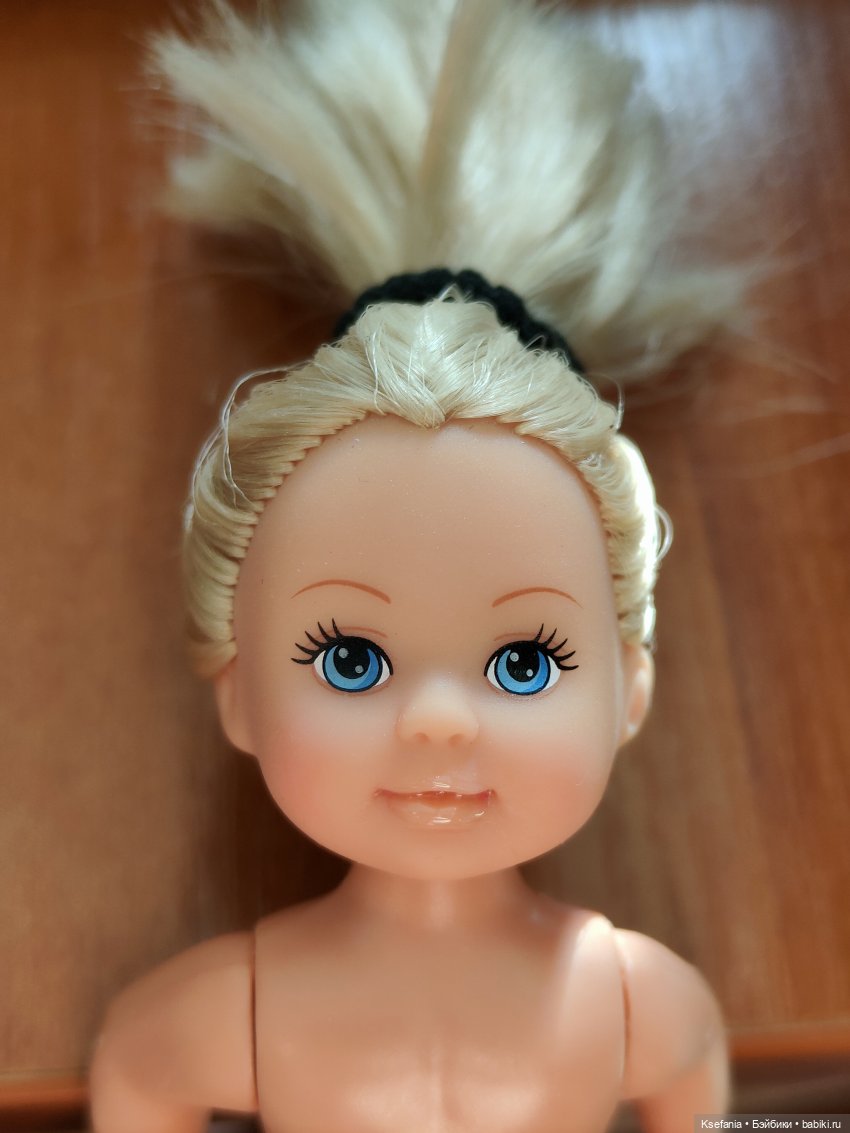 Эксперимент: покрасить губы гель-лаком - это реально (фото 2)