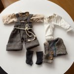 Одежда для фарфоровой куклы
