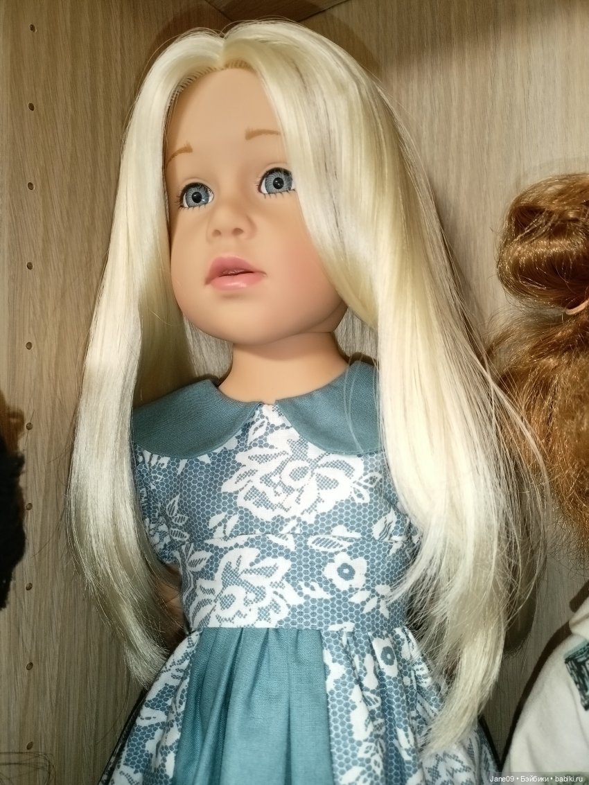Беспринципные полочки — Домашние коллекции кукол: фото собраний (фото 8)