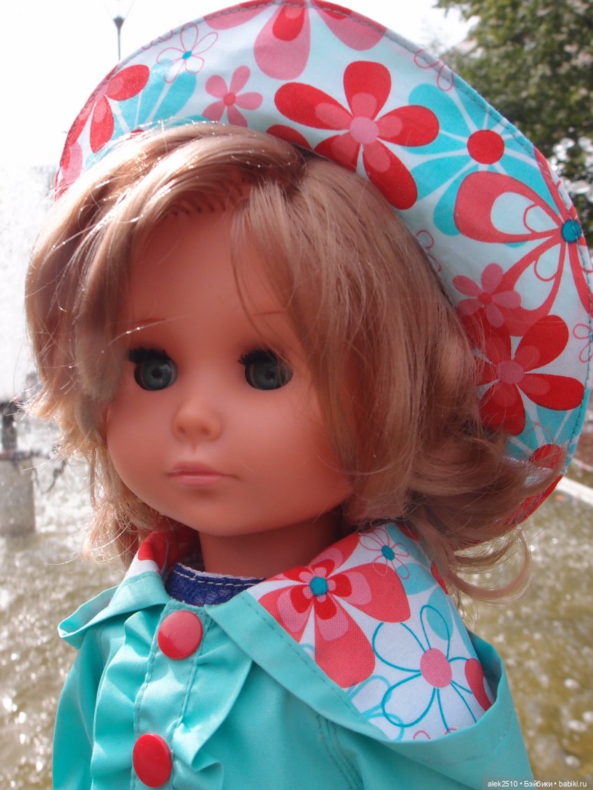 Pluti и Oberlind на прогулке