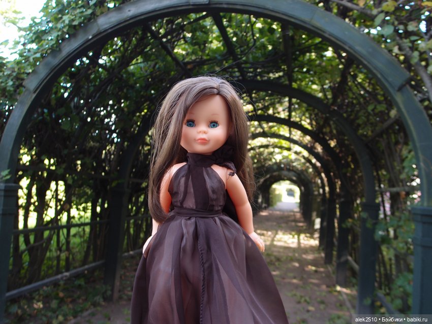 Nancy Famosa и платья DeAGOSTINI (фото 10)