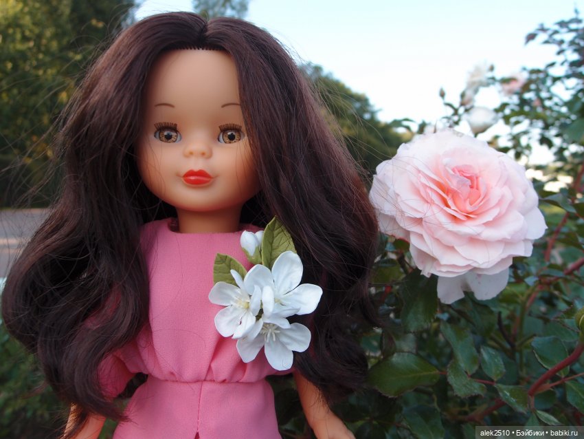 Платье Famosa и платье DeAGOSTINI