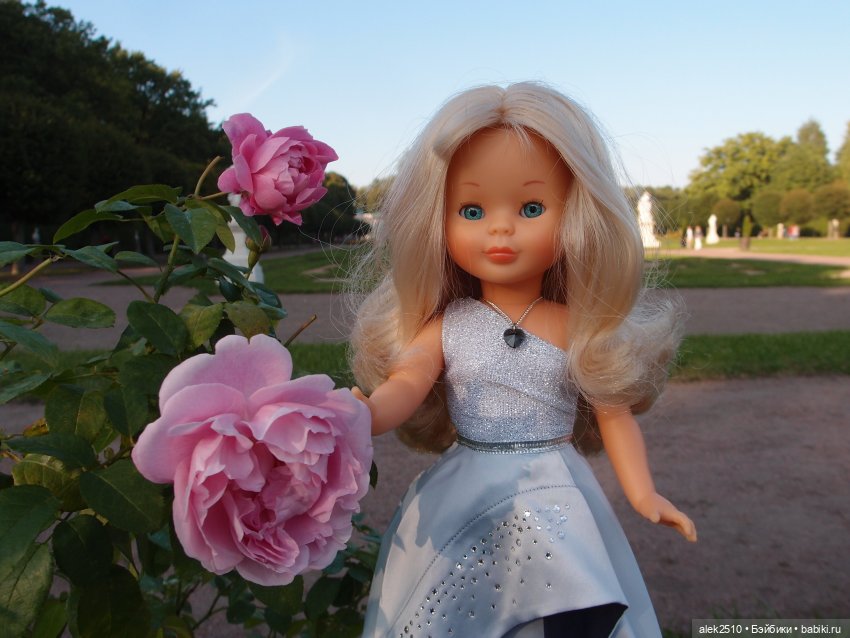 Платье Famosa и платье DeAGOSTINI