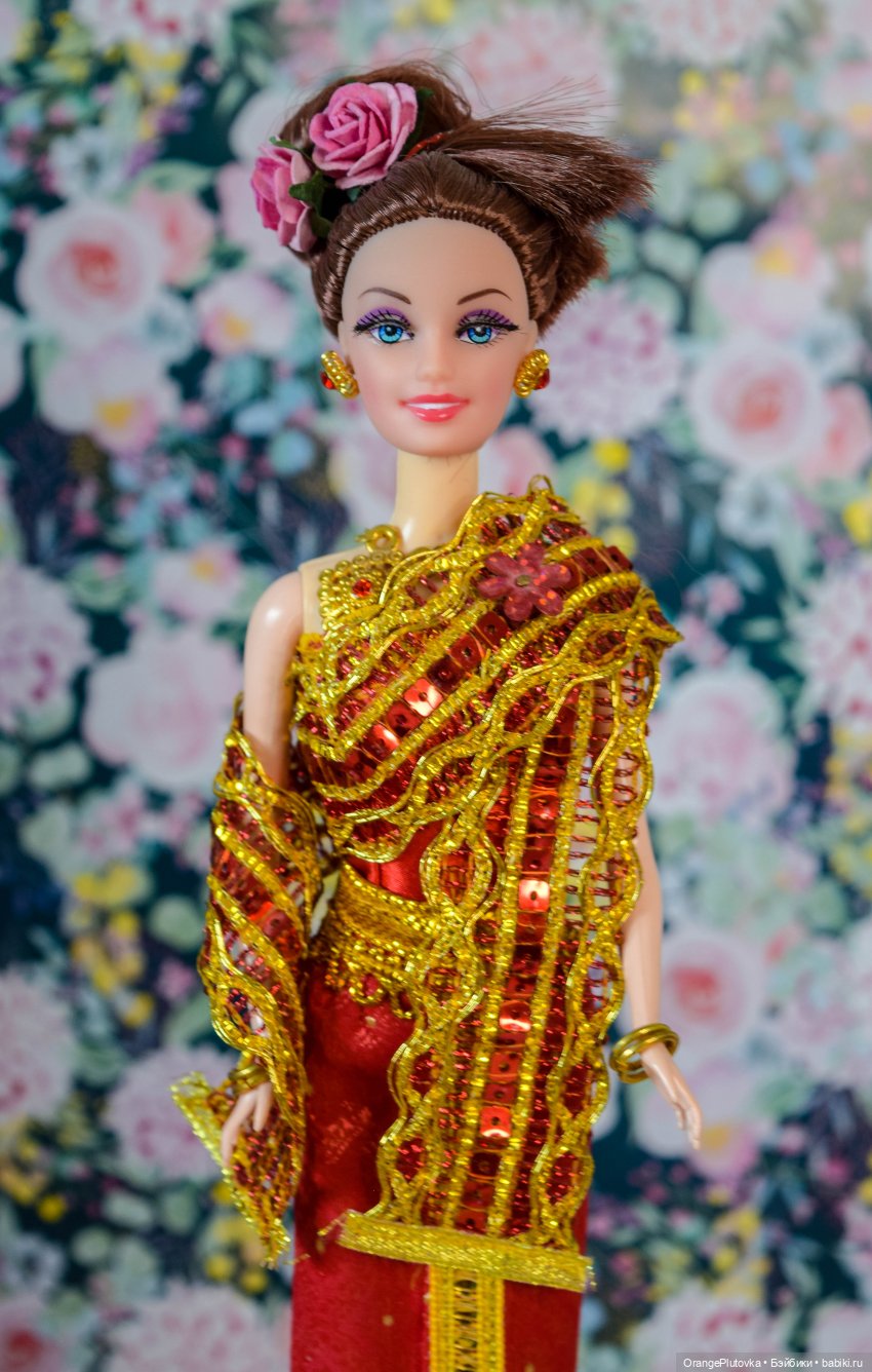 🇹🇭 Таиланд (кукла в национальном тайском наряде была привезена с о.Пхукет)
