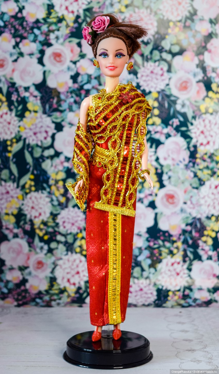 🇹🇭 Таиланд (кукла в национальном тайском наряде была привезена с о.Пхукет)