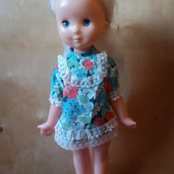 Девочка, как тебя зовут?