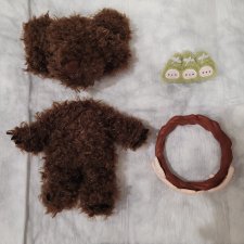 Аутфит от оригинальной куклы zsiga pop mart