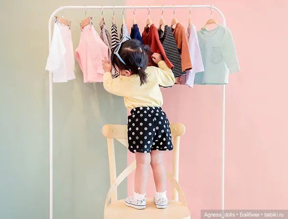 Продолжение темы капсульного гардероба: одеваем кукол-детей | Бэйбики Продолжение темы капсульного гардероба: одеваем кукол-детей