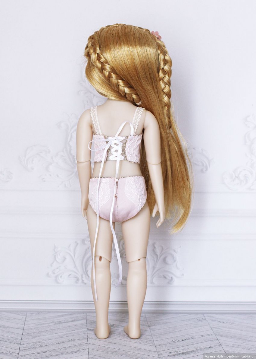 Просто красивое белье. Просто для услады глаз :)