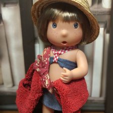 Кукла "Тилина", в пляжном костюме от Lamagik S.L