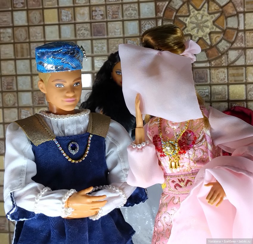 Новогодняя сказка — Новогодняя телепрограмма: праздничный концерт и шоу кукол