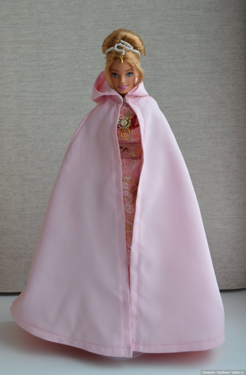 Новогодняя сказка — Новогодняя телепрограмма: праздничный концерт и шоу кукол