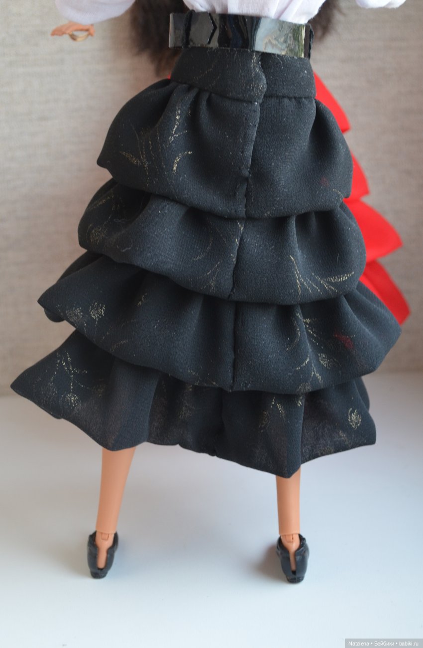 Юбочки — Одежда и обувь для кукол своими руками: фото