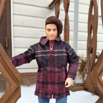 Новая куртка для Кена