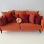 Диванчик для кукол формата 1 :6