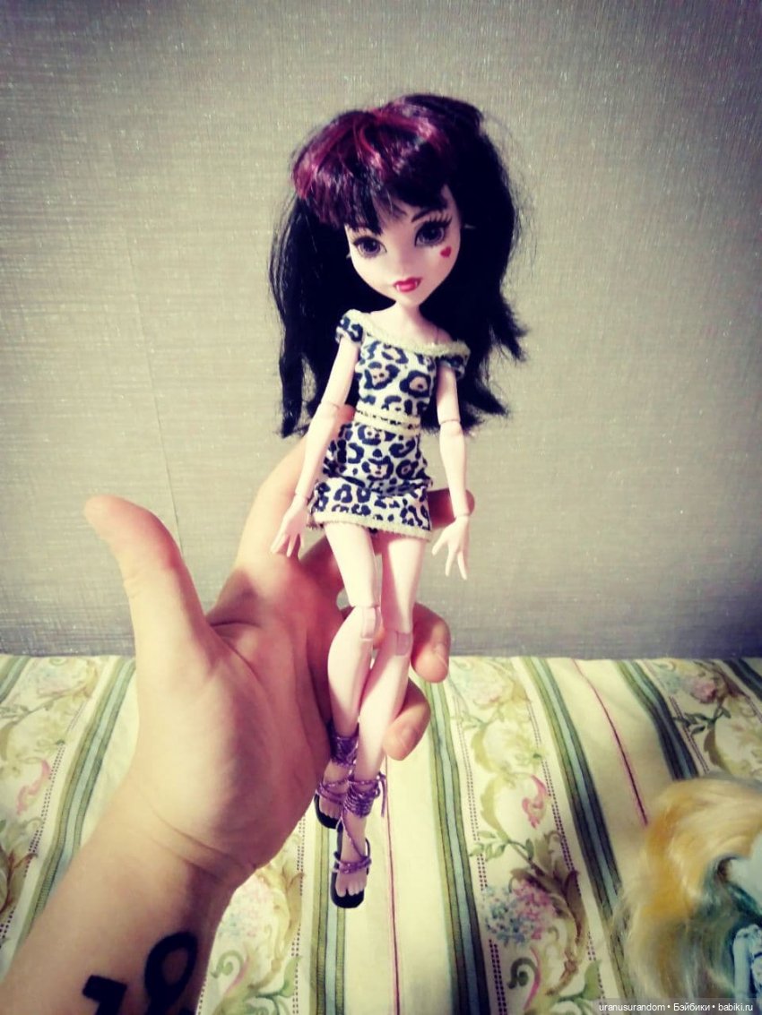 Несколько костюмов на monster high (фото 5)