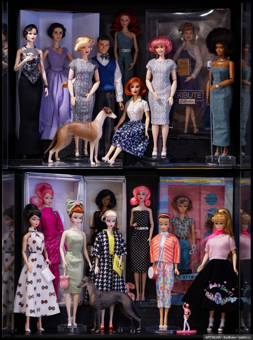 Резиновая витрина или 2 года с куклами
