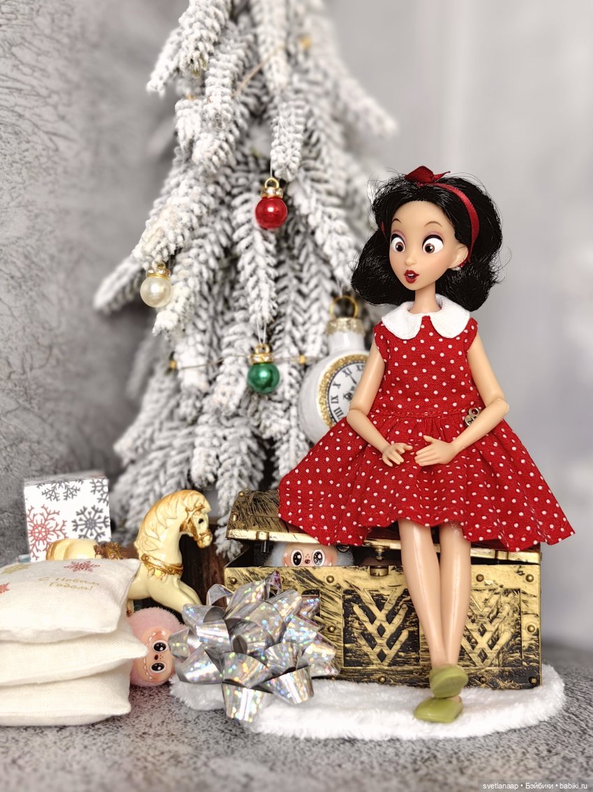 В гости к Белоснежке — Куклы Disney Animators и Принцессы Диснея: Disney Store (фото 8)