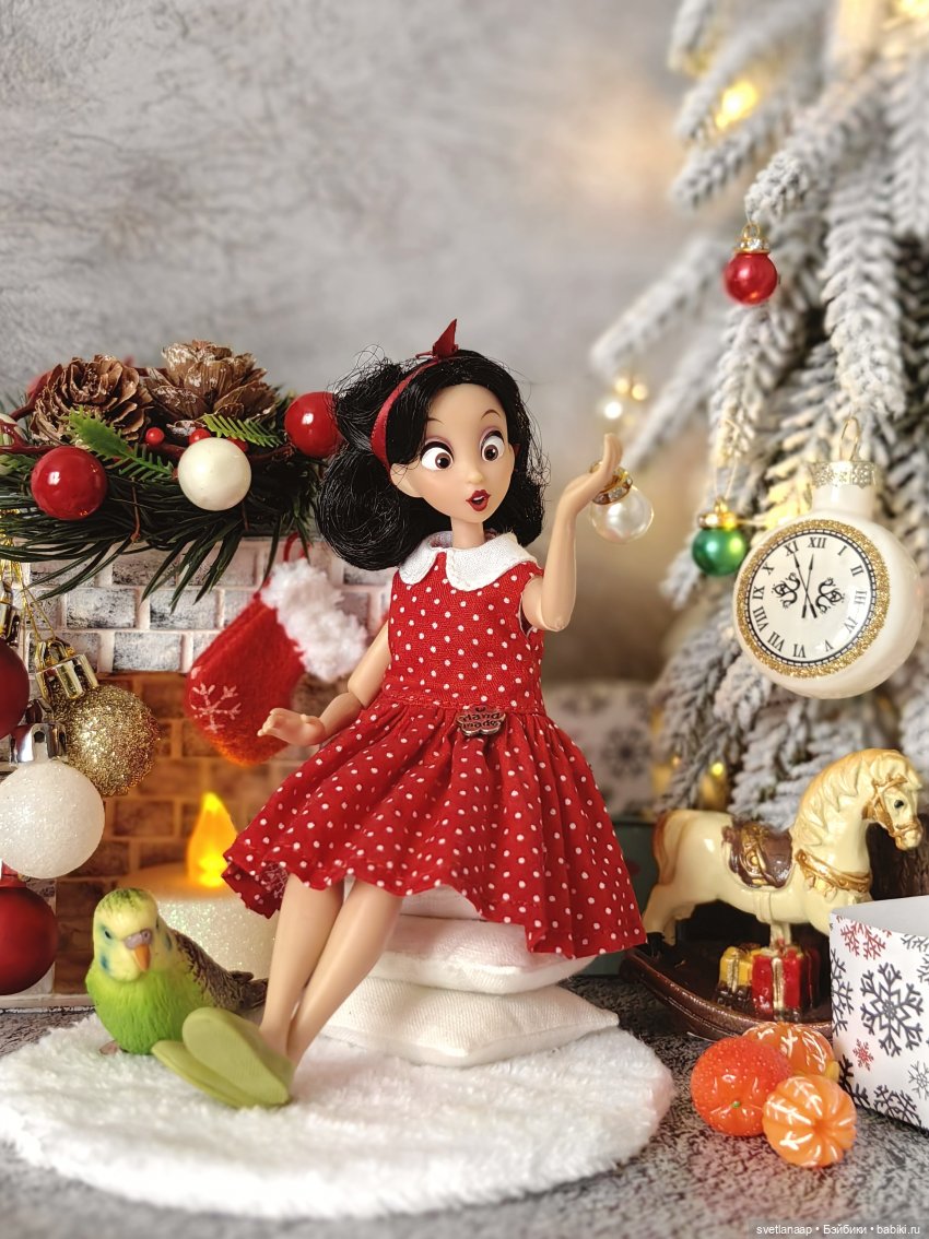 В гости к Белоснежке — Куклы Disney Animators и Принцессы Диснея: Disney Store