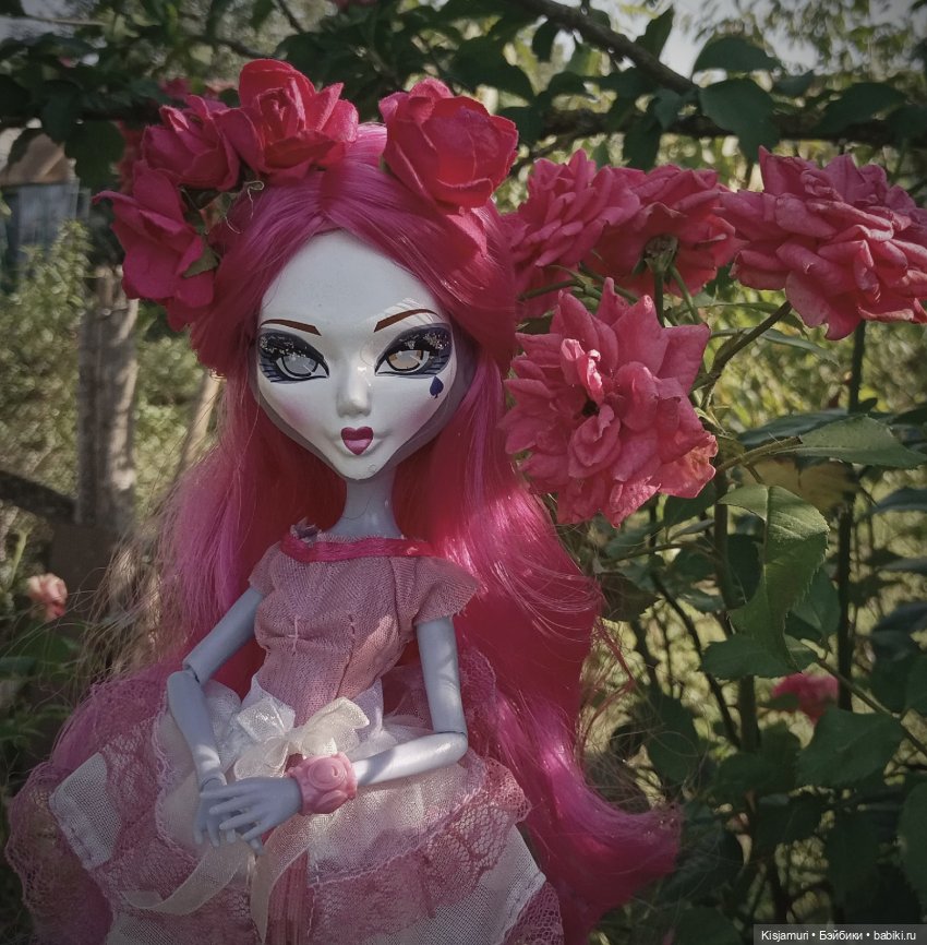 Mystixx: красота - второе лицо страшноты