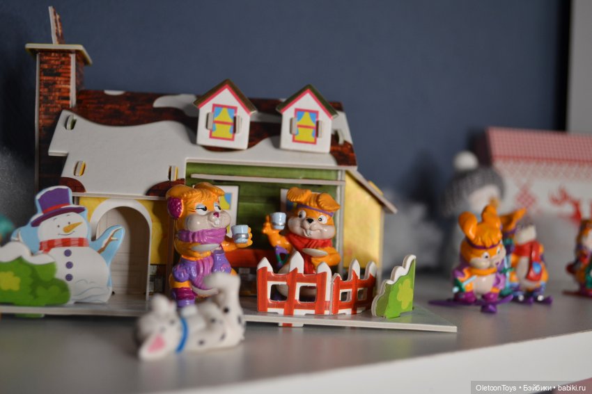 Деревня Кроликов — Фигурки Киндер Сюрприз (Kinder) (фото 7)