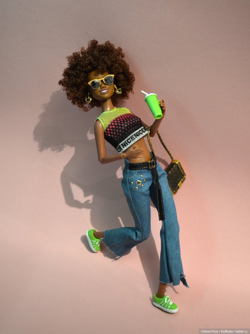 Солнечная тусовщица Anlily (фото 10)