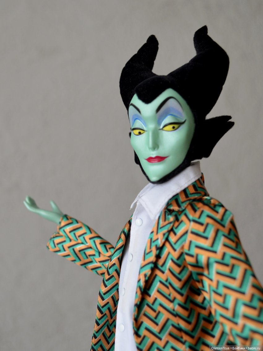 Малефисента — Куклы Disney Animators и Принцессы Диснея: Disney Store