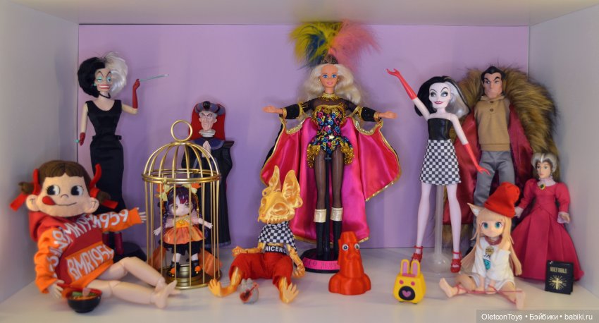Цирковая полка — Коллекции игровых кукол (Playline): фото полок