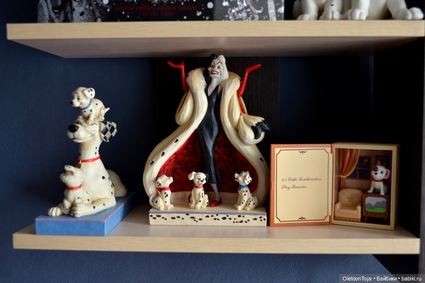 Круэлла полка — Коллекции игровых кукол (Playline): фото полок (фото 2)