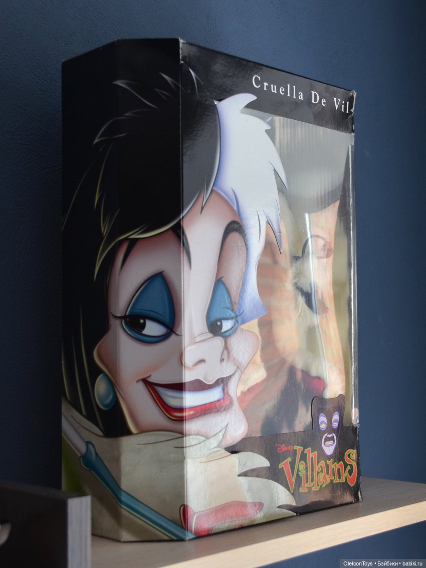 Круэлла полка — Коллекции игровых кукол (Playline): фото полок (фото 10)