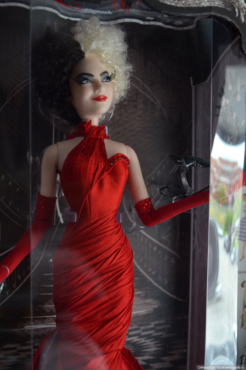 Круэлла полка — Коллекции игровых кукол (Playline): фото полок