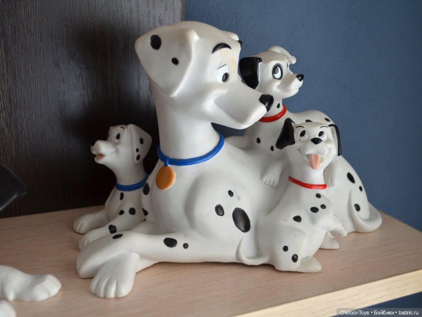 Круэлла полка — Коллекции игровых кукол (Playline): фото полок (фото 7)