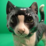Фарфоровый котик черно-белый (Англия, винтаж)
