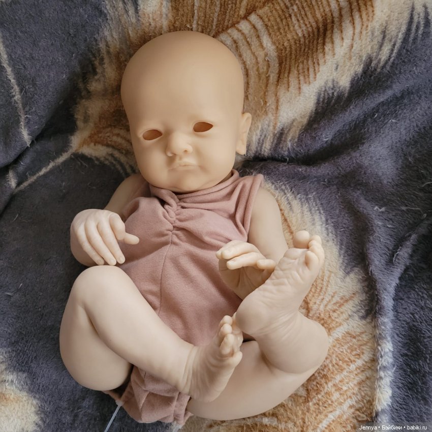 Наглядно о том, как конечности влияют на восприятие молда (фото 2)