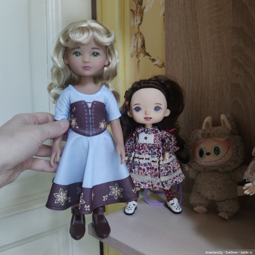 Настоящая Анжелика — Куклы Ruby Red (Руби Ред) Fashion Friends: Siblies (фото 5)